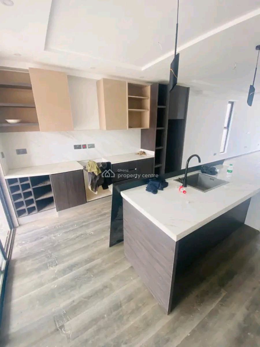 Executive Semi Detached 4-bedroom Townhouse @ Tseaddo, Tse Addo, Accra, Townhouse for Rent