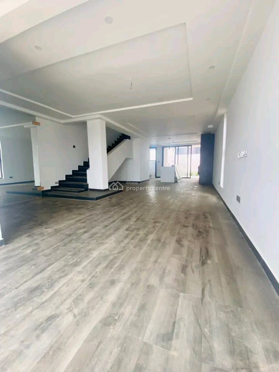 Executive Semi Detached 4-bedroom Townhouse @ Tseaddo, Tse Addo, Accra, Townhouse for Rent