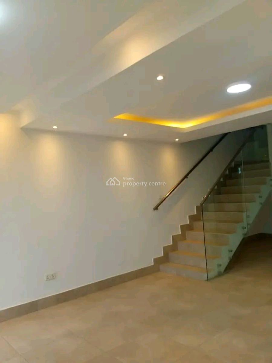 Executive 3-bedroom Townhouse @ Dzorwulu, Dzorwulu, Accra, Townhouse for Rent