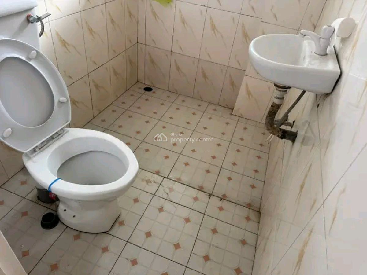 Executive 2-bedroom Apartment @ Achimota Mile7, Achimota, Accra, Apartment for Rent