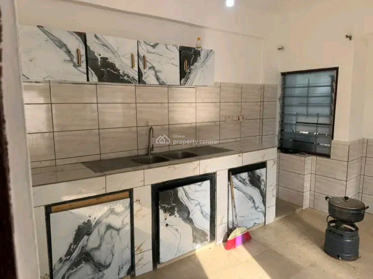 Executive 2-bedroom Apartment @ Achimota Mile7, Achimota, Accra, Apartment for Rent