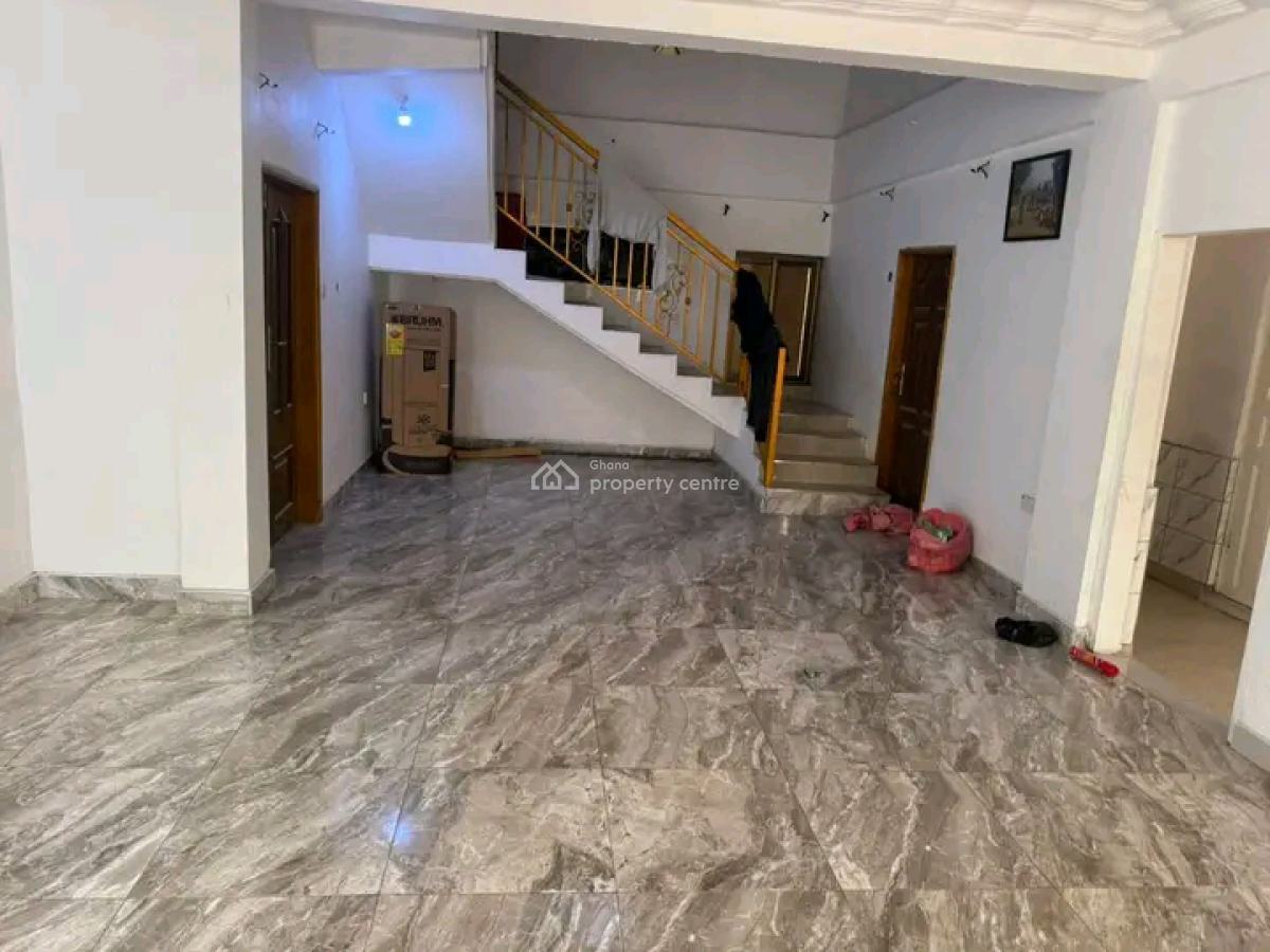 Executive 2-bedroom Apartment @ Achimota Mile7, Achimota, Accra, Apartment for Rent