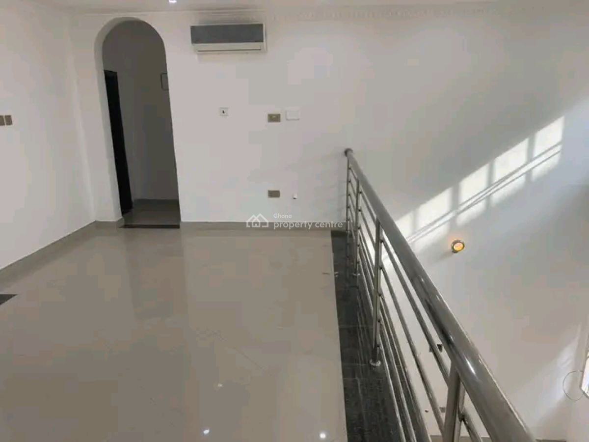 Executive 3-bedroom Townhouse @ Tantra Hill, Tantra Hill, Achimota, Accra, Townhouse for Rent