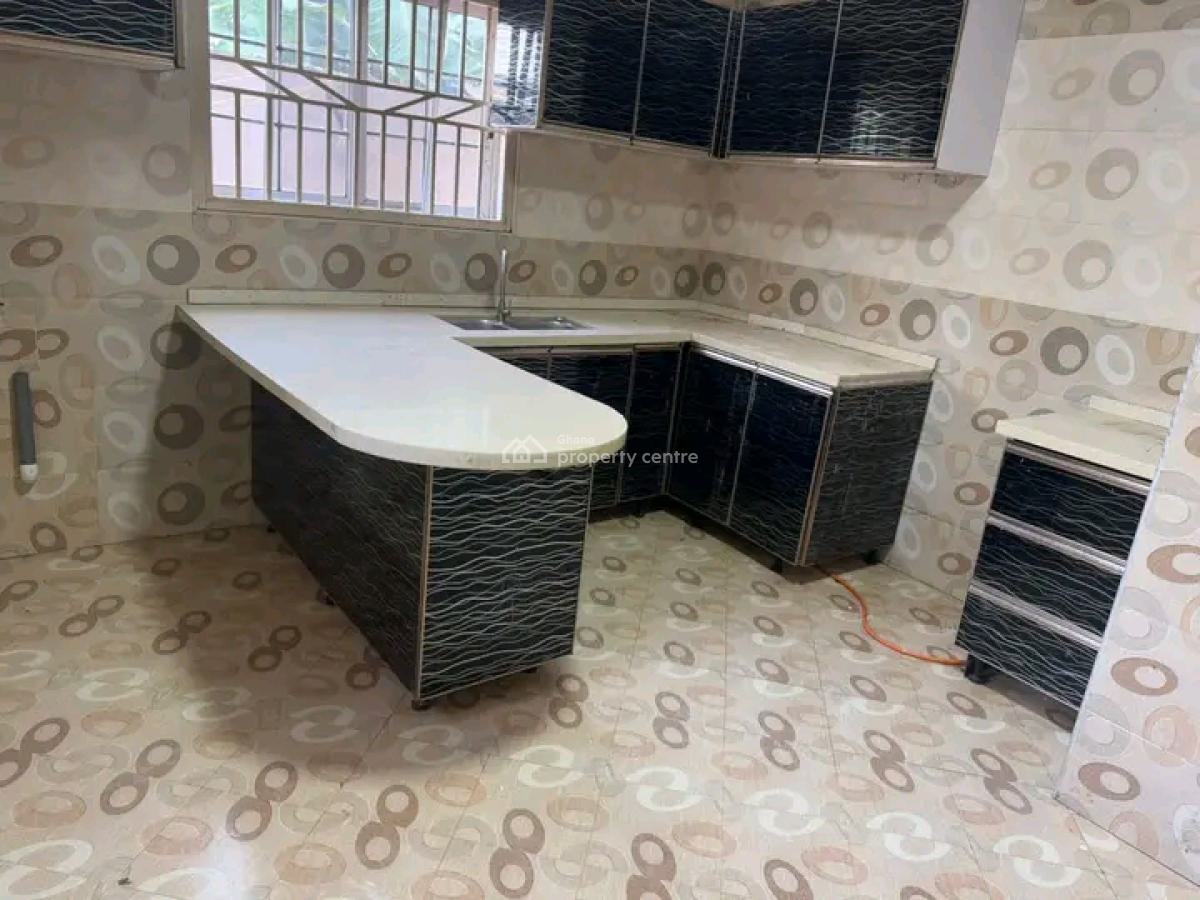 Executive 3-bedroom Townhouse @ Tantra Hill, Tantra Hill, Achimota, Accra, Townhouse for Rent