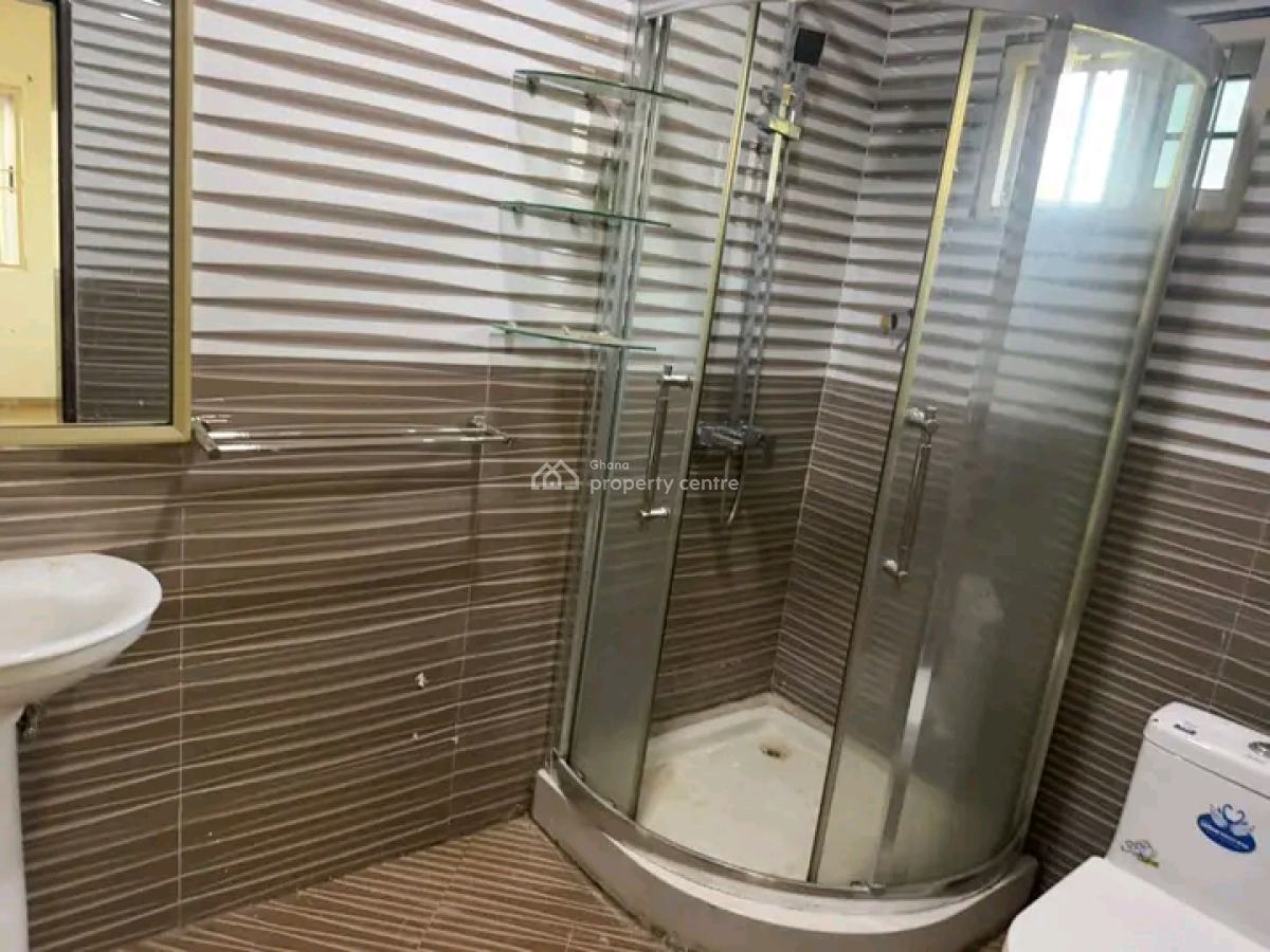 Executive 3-bedroom Townhouse @ Tantra Hill, Tantra Hill, Achimota, Accra, Townhouse for Rent