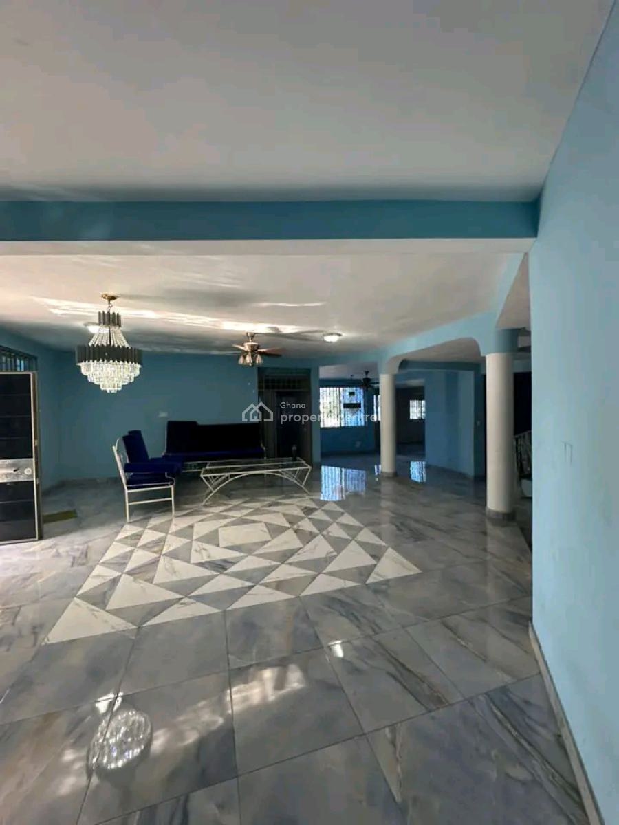 Executive 8-bedroom House@ East Legon, East Legon, Accra, House for Rent
