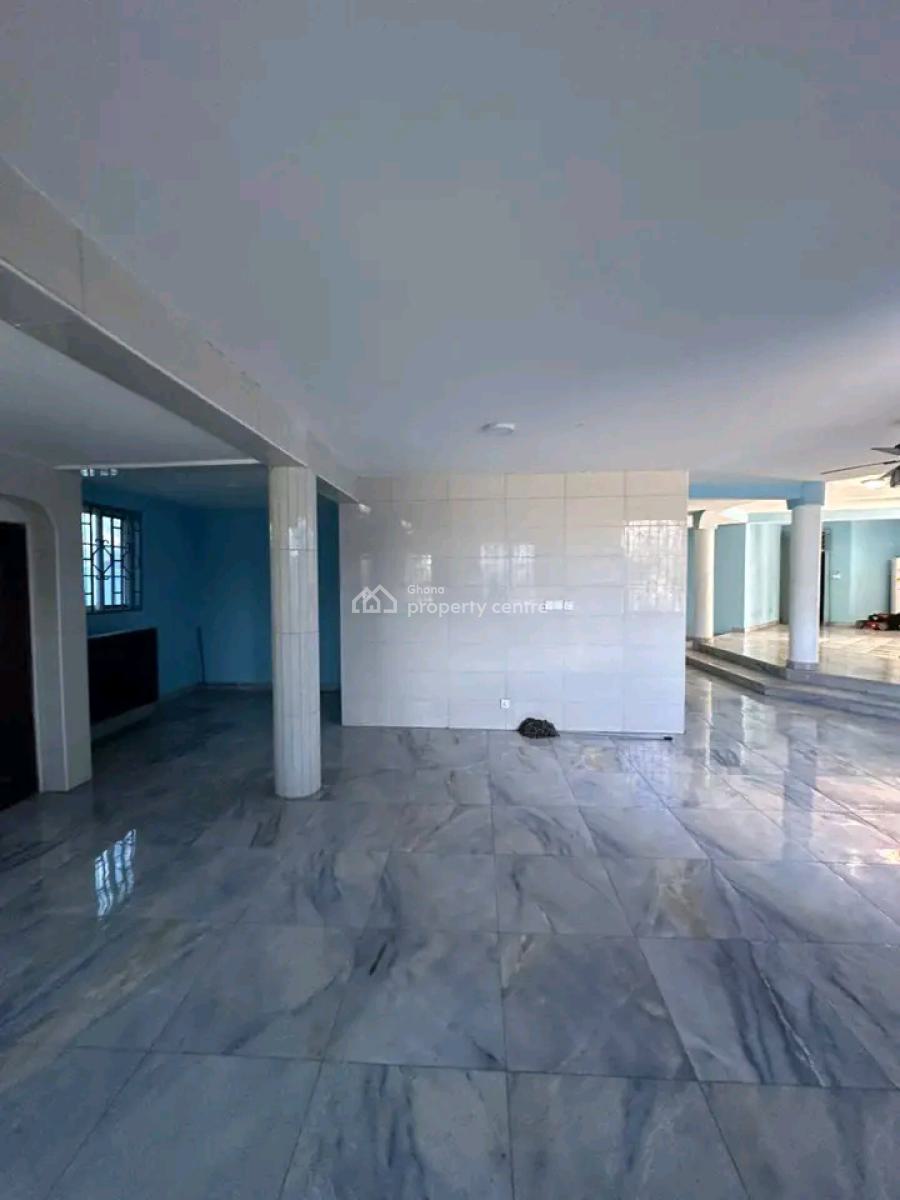 Executive 8-bedroom House@ East Legon, East Legon, Accra, House for Rent