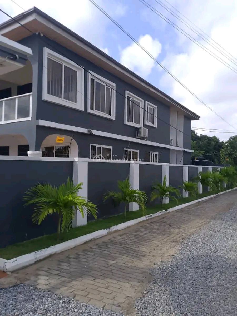 Executive 4-bedroom House @ Parakuo, Parakuo, Dome, Ga East Municipal, Accra, House for Rent