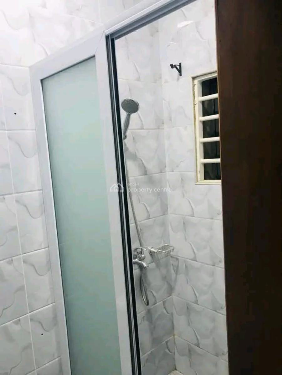 Executive 2-bedroom Apartment @ Botwe, Ashaley Botwe, Adenta Municipal, Accra, Apartment for Rent