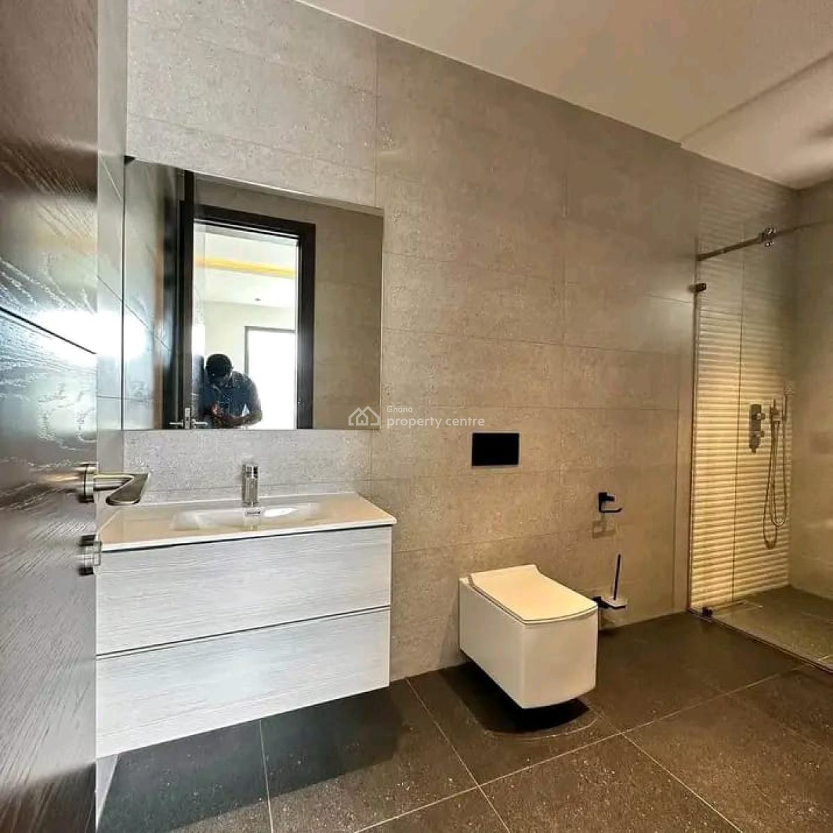 Ultra Modern 5-bedroom Townhouse @ East Legon, East Legon, Accra, House for Sale