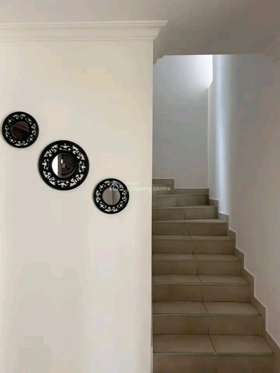a Contemporary 4-bedroom Furnished Townhouse @ Airport, Airport Residential Area, Accra, Townhouse for Rent