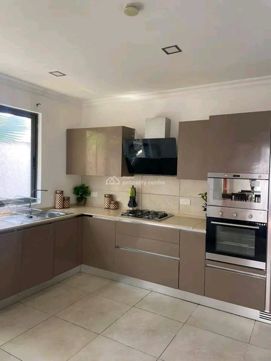a Contemporary 4-bedroom Furnished Townhouse @ Airport, Airport Residential Area, Accra, Townhouse for Rent