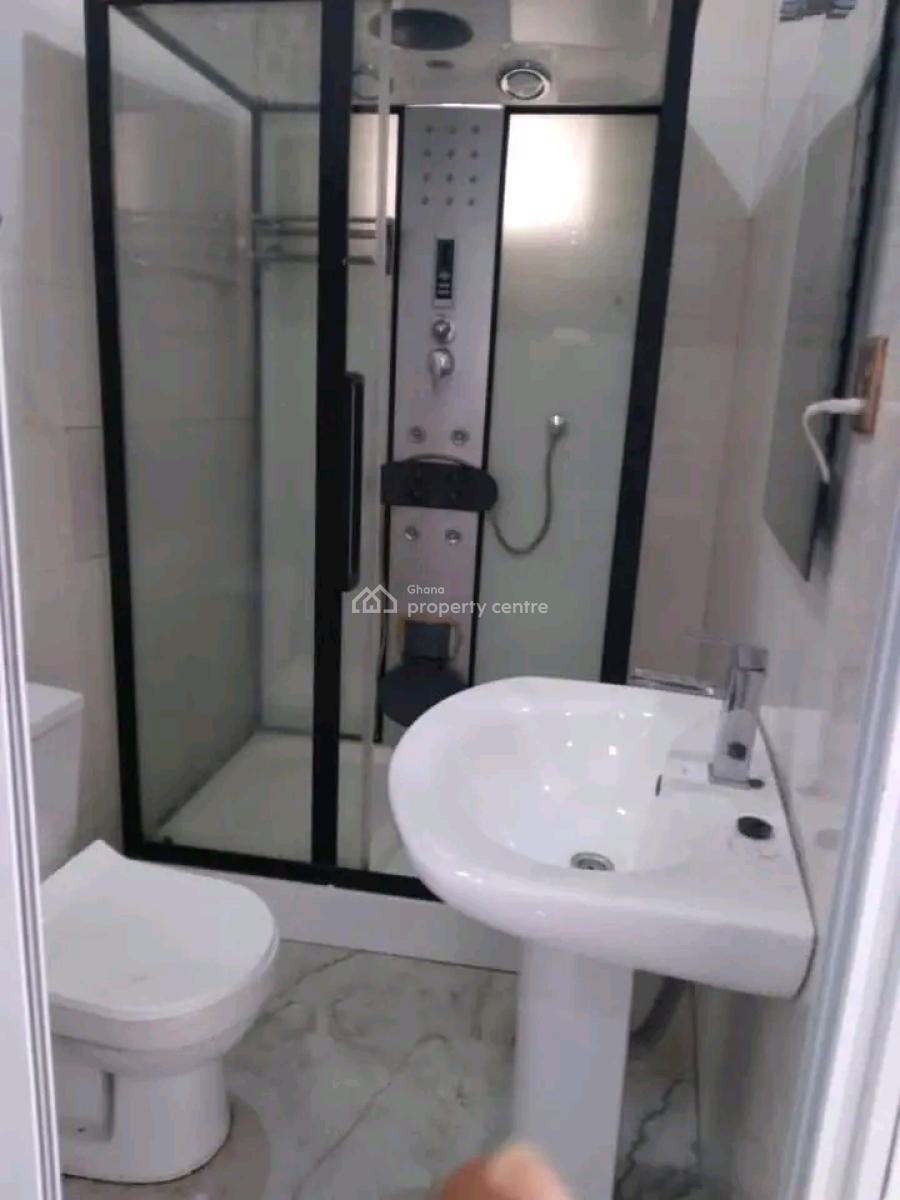 Executive 2-bedroom Apartment @ Manet Green Hotel, Manet Green Hotel, Spintex, Accra, Apartment for Rent