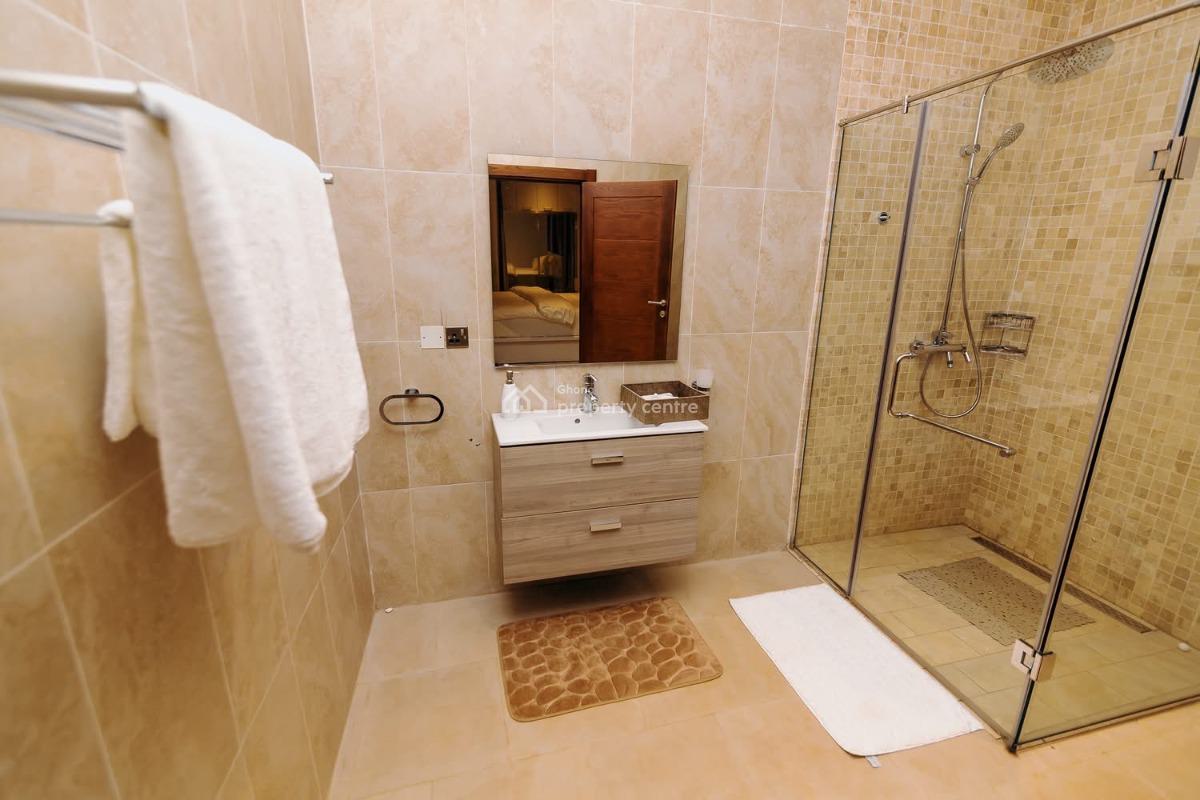 4 Bedroom Apartment, Konkromoase, Kumasi Metropolitan, Ashanti, Apartment for Rent