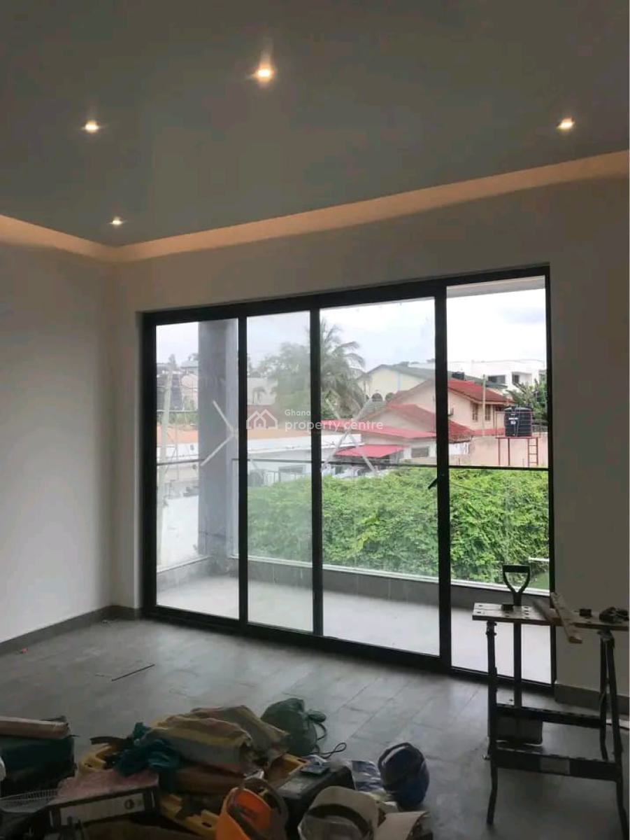 Modern Newly Built 4-bedroom Townhouse @ Dzorwulu, Dzorwulu, Accra, Townhouse for Rent