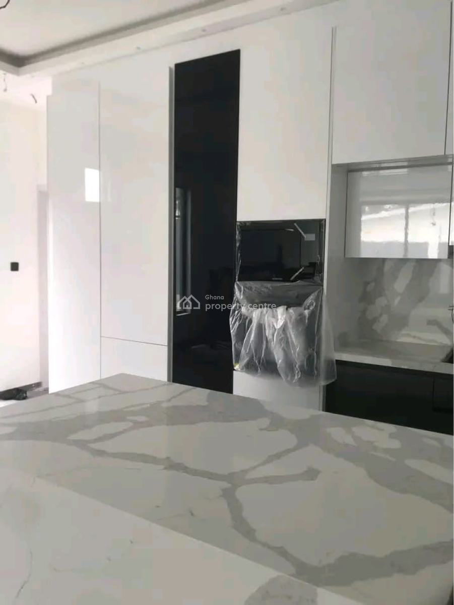 Modern Newly Built 4-bedroom Townhouse @ Dzorwulu, Dzorwulu, Accra, Townhouse for Rent