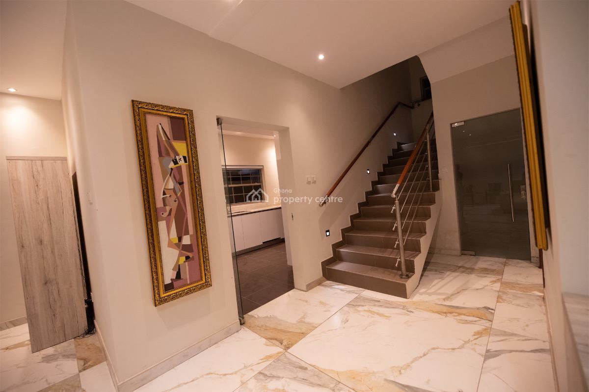 Detached 4 Bedroom Townhouse in a Gated Community, Tseaddo, East Airport, Airport Residential Area, Accra, Townhouse for Sale