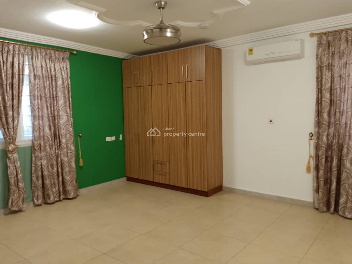Luxury 7bedrooms House with Pool, Tema Community12, Tema, Accra, House for Sale
