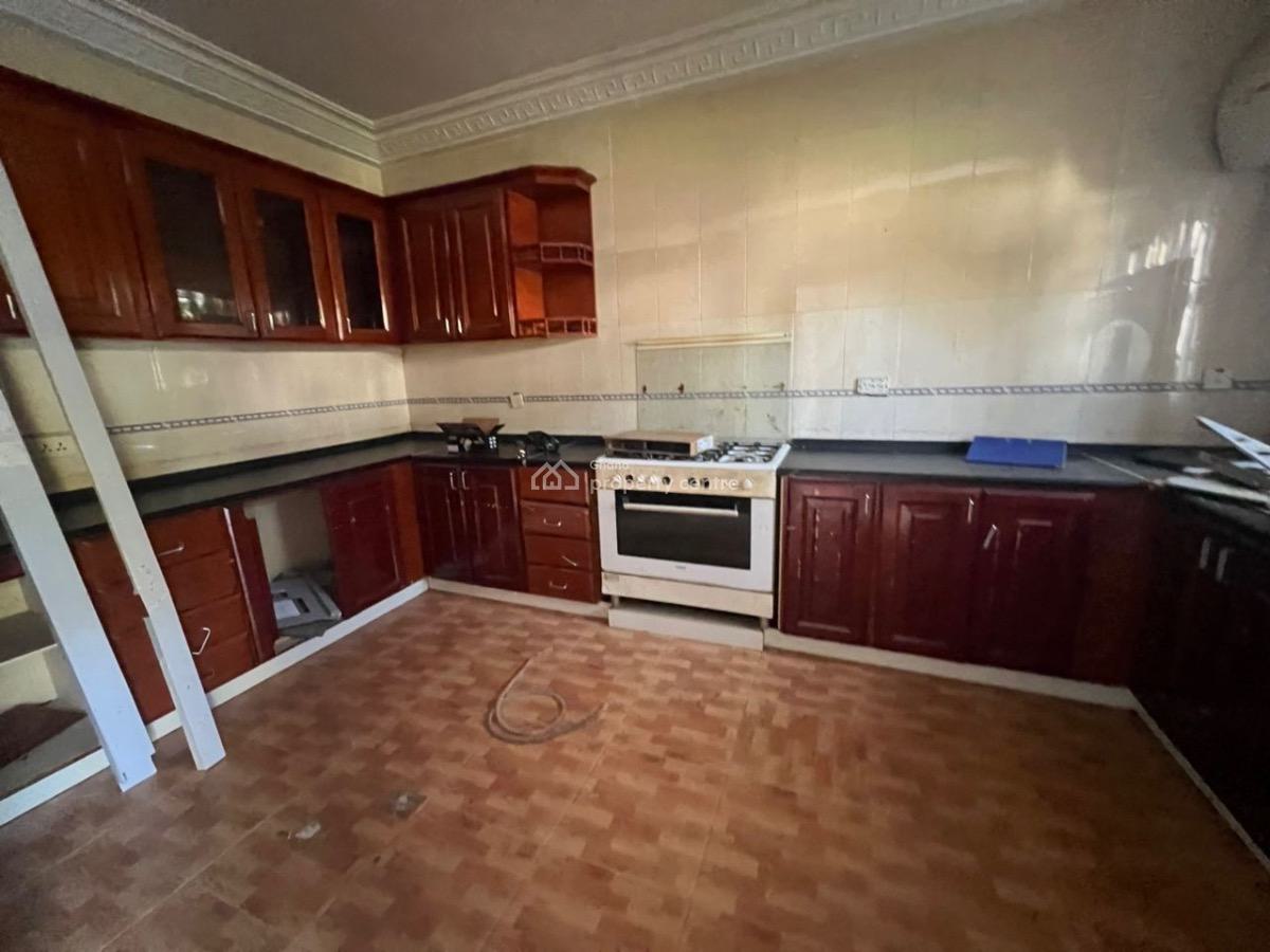 7 Bedrooms at Airport Residential Area, Airport, Airport Residential Area, Accra, Office Space for Rent