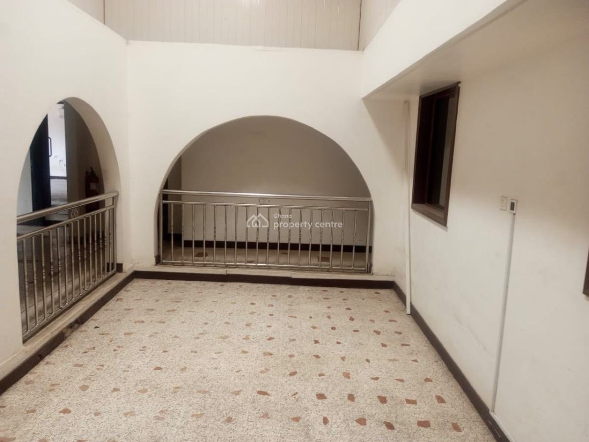 15 Bedrooms at Airport Residential Area, Airport, West Airport, Airport Residential Area, Accra, Office Space for Rent