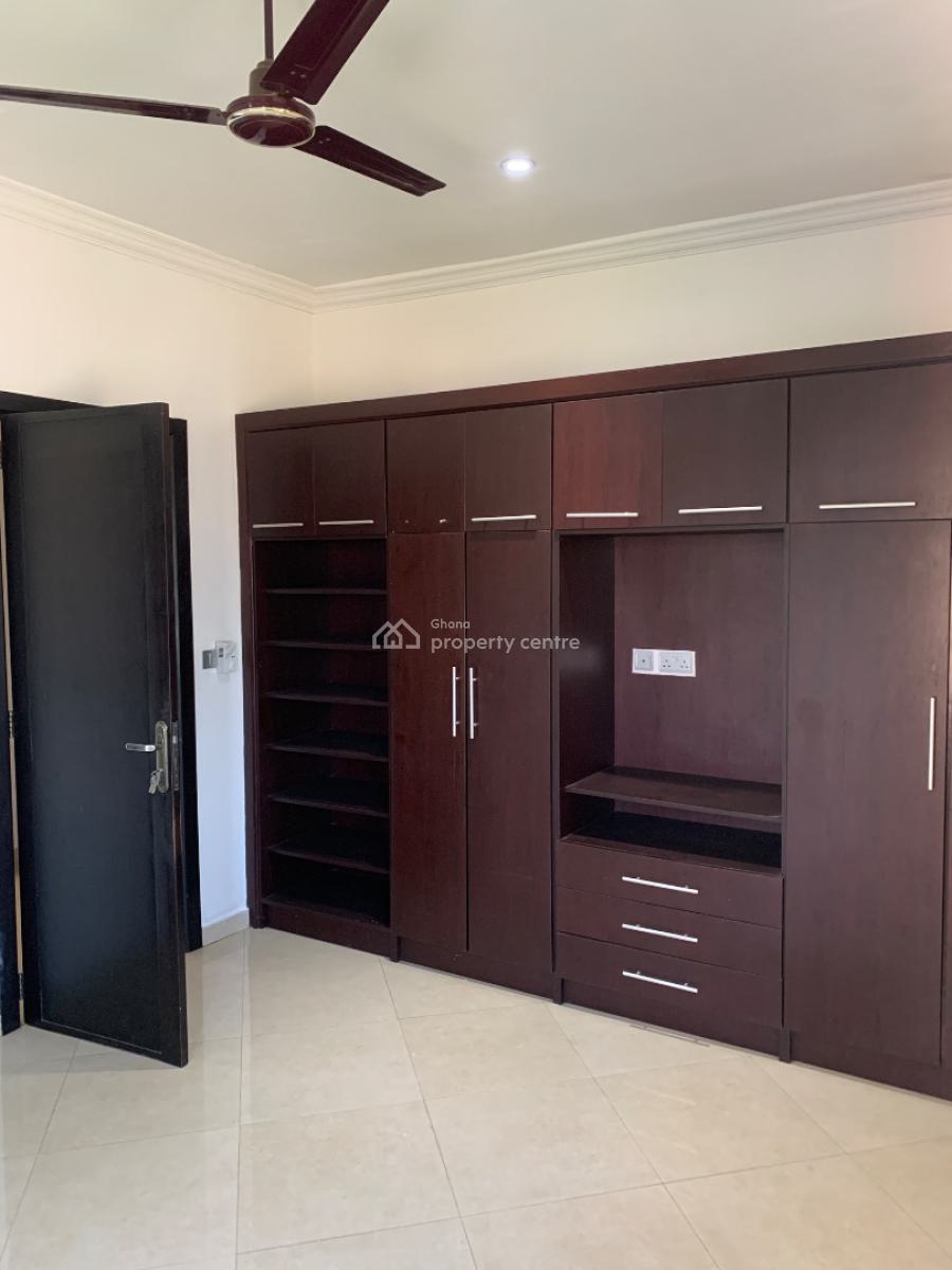 Luxurious Three Bedroom House with Maids Quarters, Parakuo Boundary Road, Dome, Ga East Municipal, Accra, Detached Bungalow for Rent