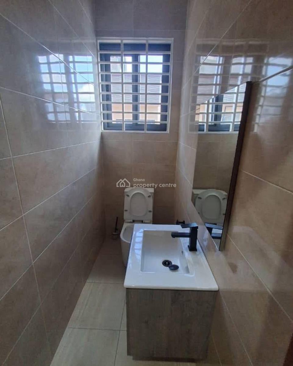 Executive Newly Built 2 Bedrooms, East Airport, Airport Residential Area, Accra, Apartment for Rent