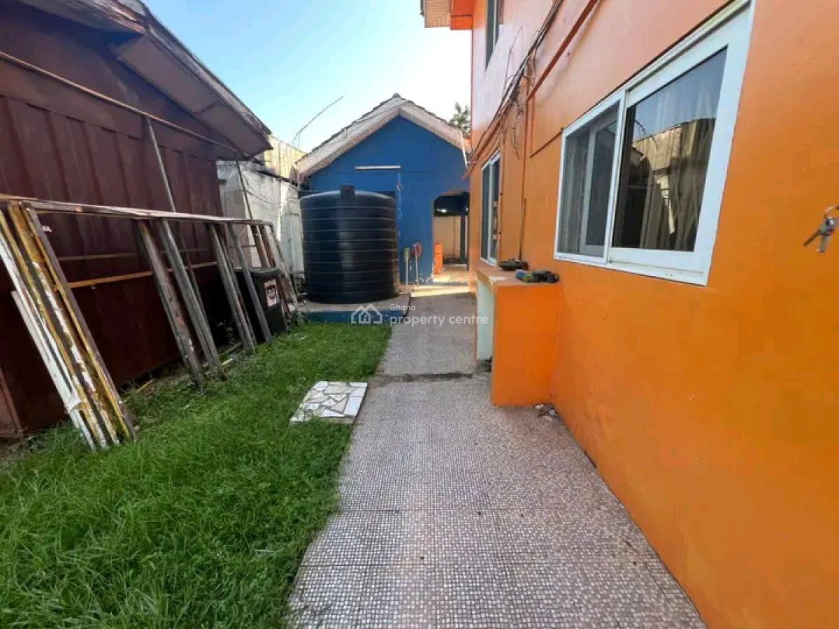 a Commercial 5-bedroom House @ Airport Residential Area, Airport Residential Area, Accra, Commercial Property for Rent