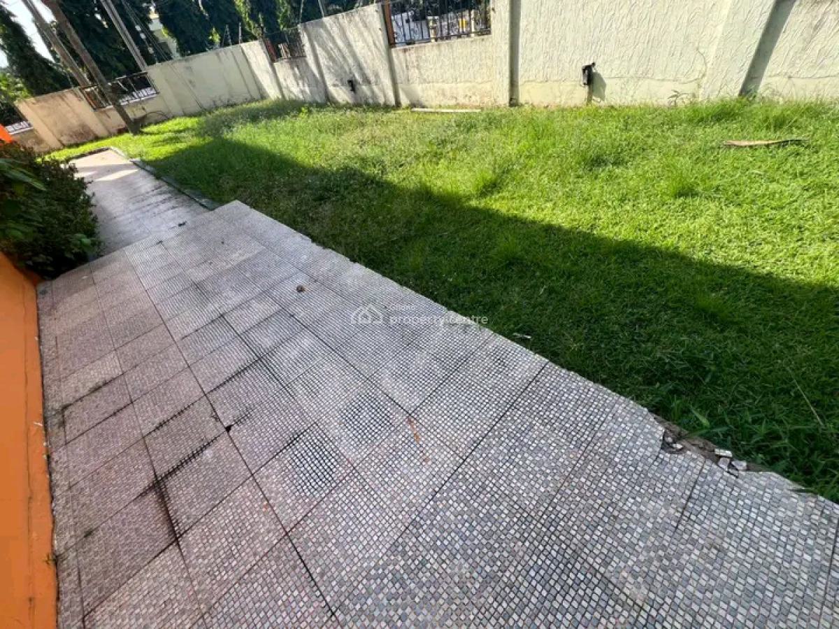 a Commercial 5-bedroom House @ Airport Residential Area, Airport Residential Area, Accra, Commercial Property for Rent