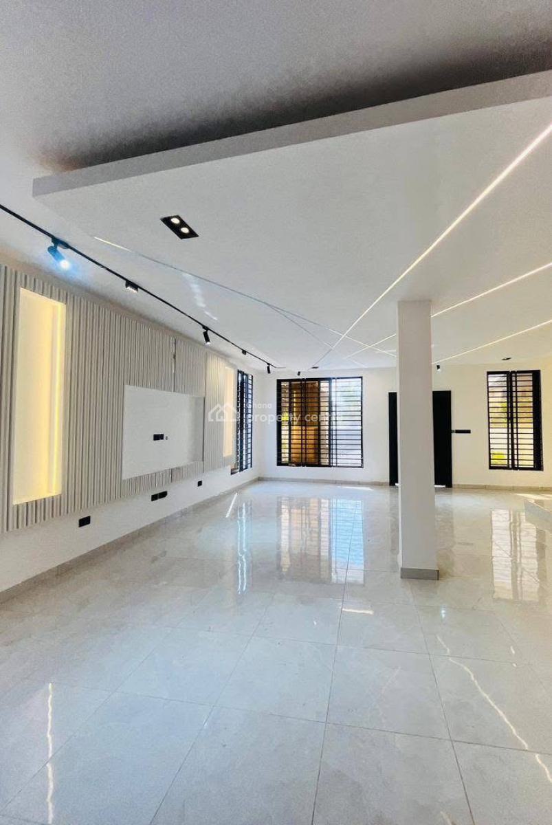 3 Bedroom House with a Boys Quarters at Adjringano, Accra Metropolitan, Accra, House for Sale