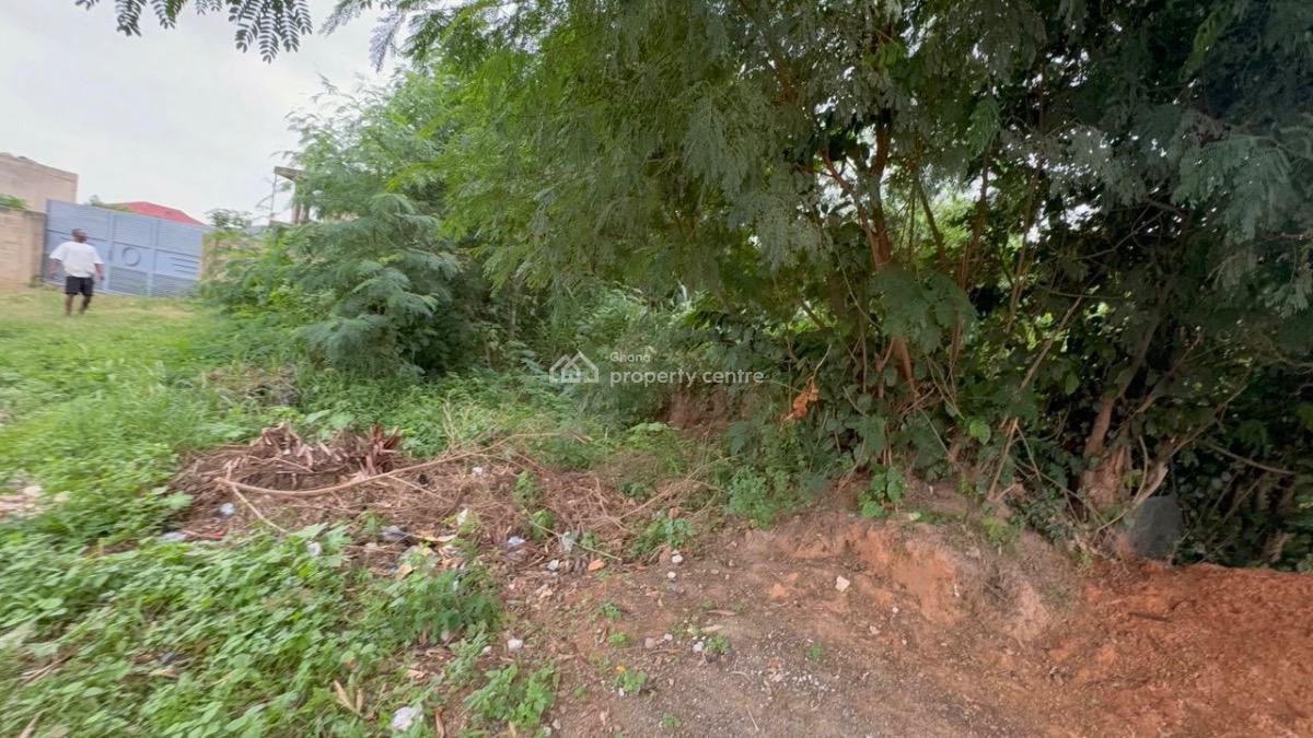 1 Plot of Land at Oyarifa Tipper Junction, Tipper Junction, Oyarifa, La Nkwantanang Madina Municipal, Accra, Residential Land for Sale