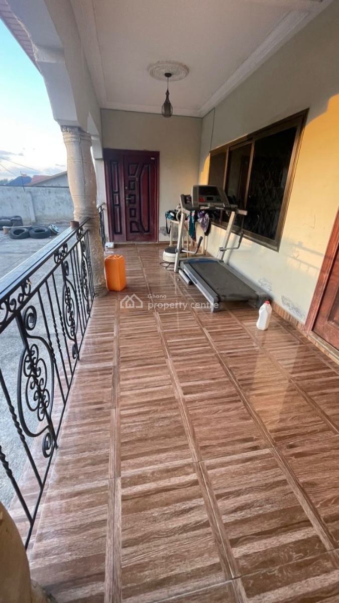 5 Bedrooms at Ablekuma Nsakina, Nsakina, Ablekuma South, Accra Metropolitan, Accra, Detached Bungalow for Rent