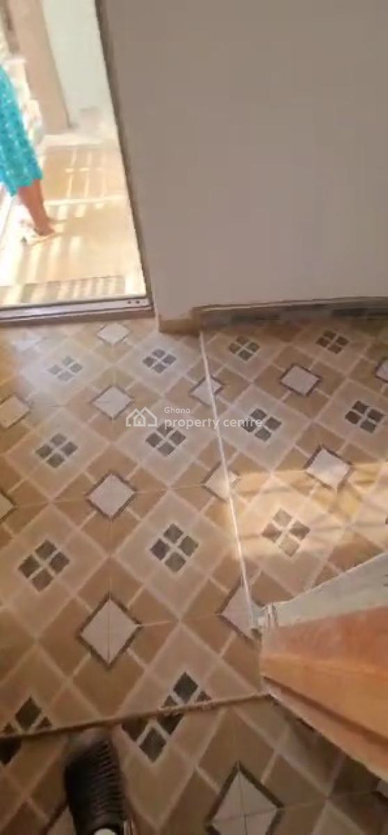 Nice Chamber and Hall, Mallam Gbawe Upper, Gbawe, Ga South Municipal, Accra, Apartment for Rent