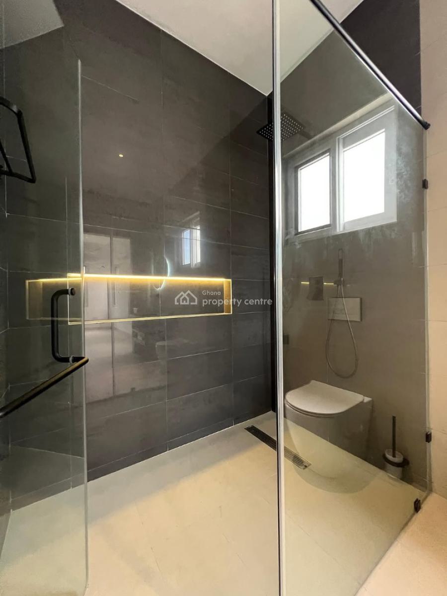 Executive  Ensuite 4.5-bedroom, Spintex, Accra, House for Sale