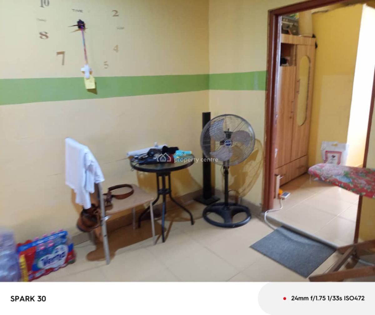 Neat Chamber & Hall Self Contain, Manhean Junction, Accra Metropolitan, Accra, House for Rent