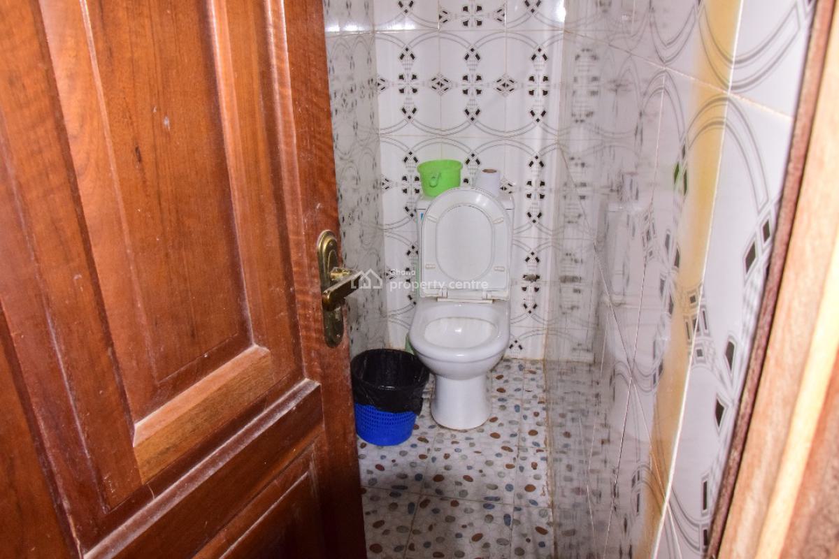 Registered 3 Master Brm House @ Opeikuma, Kasoa, Opeikuma, Awutu-senya East, Central Region, House for Sale