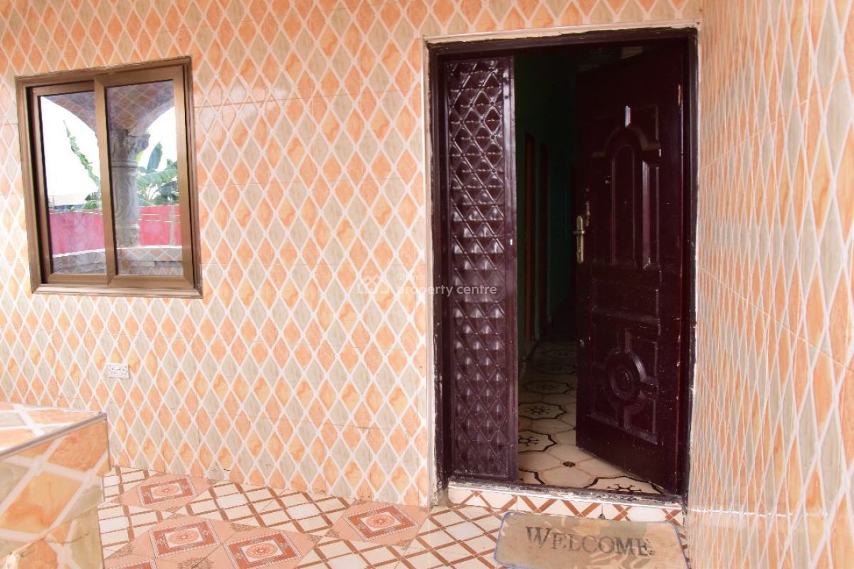 Registered 3 Master Brm House @ Opeikuma, Kasoa, Opeikuma, Awutu-senya East, Central Region, House for Sale