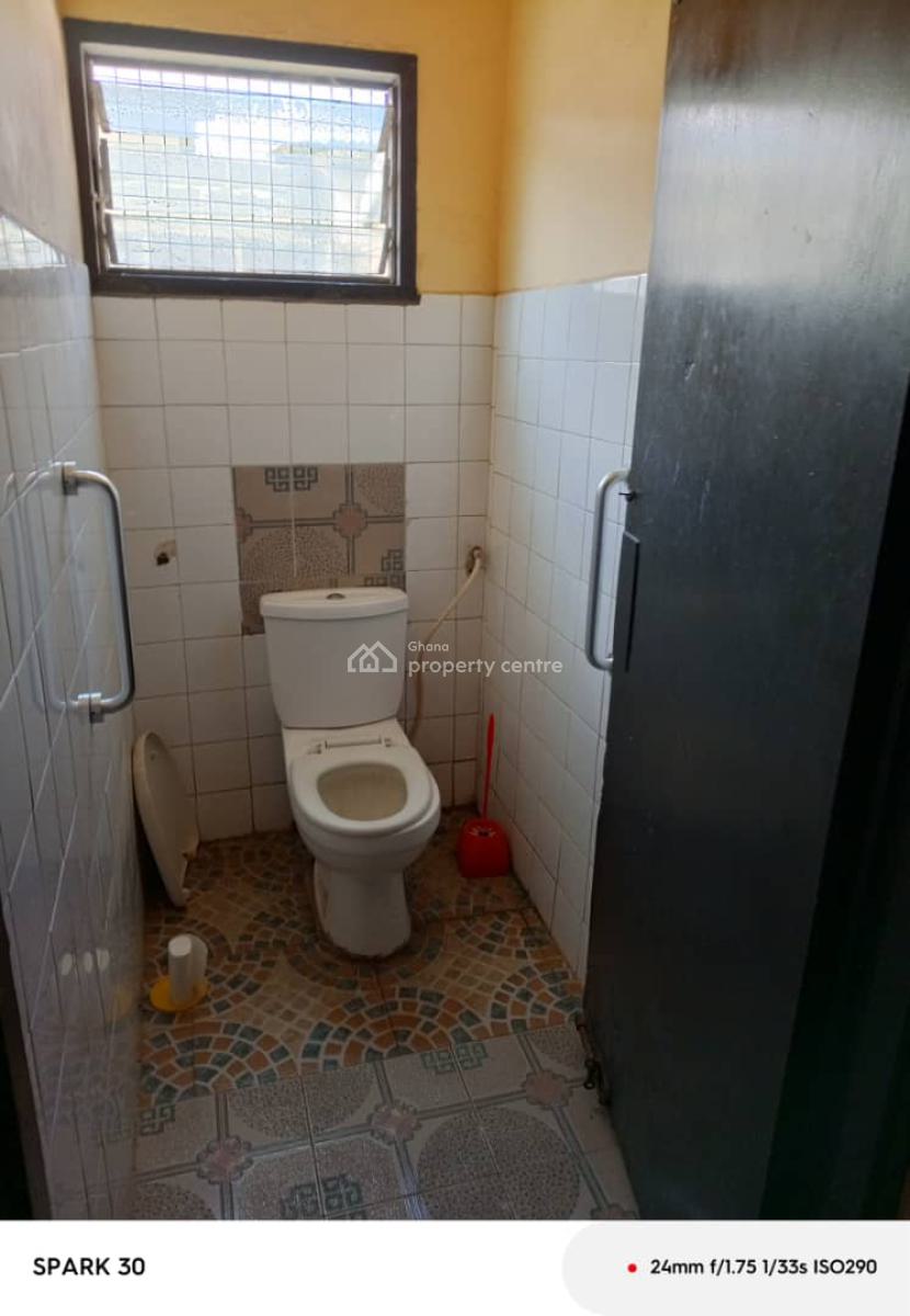 *chamber & Hall Self Contain House @ Dansoman*, Mtn Area, Dansoman, Accra, Land for Sale