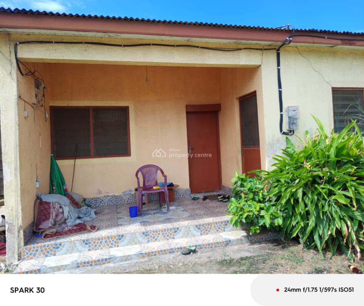 *chamber & Hall Self Contain House @ Dansoman*, Mtn Area, Dansoman, Accra, Land for Sale