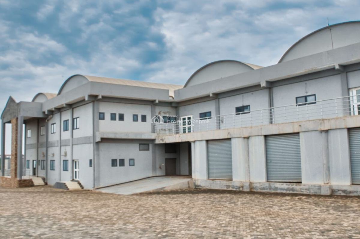 Warehouse, Oyarifa, La Nkwantanang Madina Municipal, Accra, Warehouse for Sale