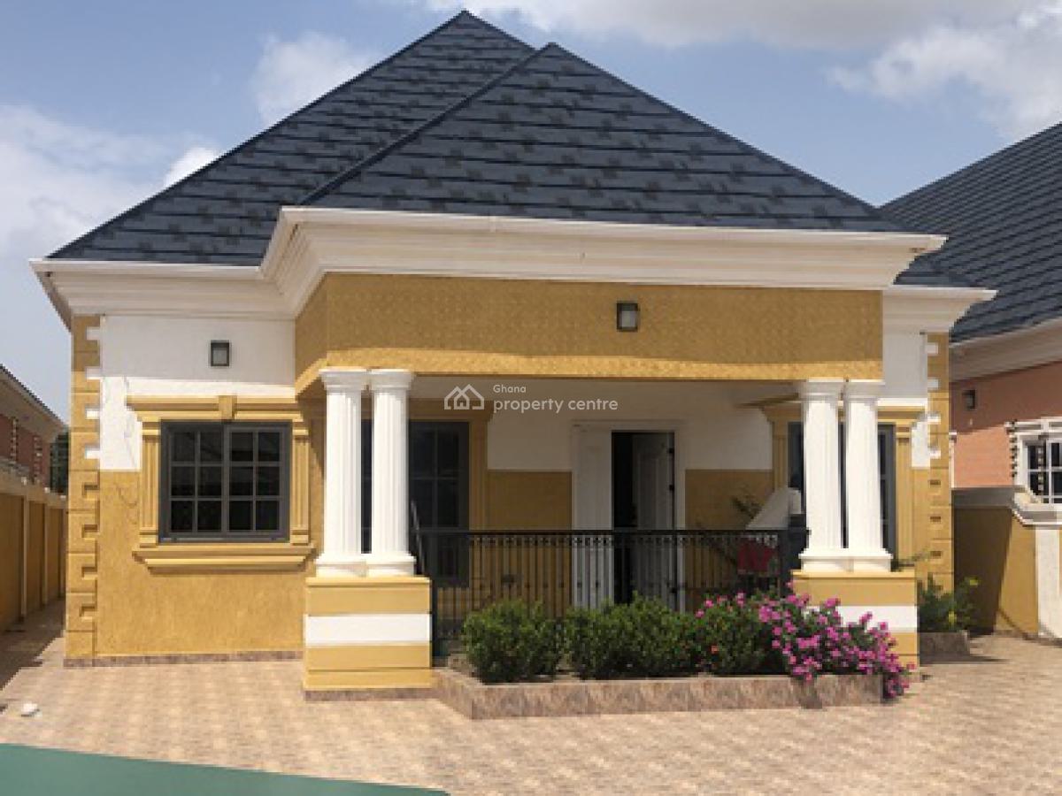 3 Bedroom with Attached Boys Quarters in a Good Location., Achimota-isreal, Achimota, Accra, Detached Bungalow for Sale