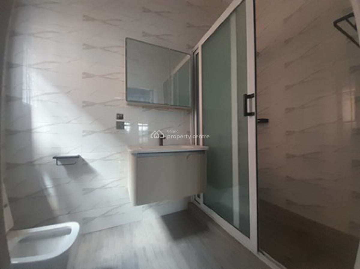 3 Bedroom with Attached Boys Quarters in a Good Location., Achimota-isreal, Achimota, Accra, Detached Bungalow for Sale