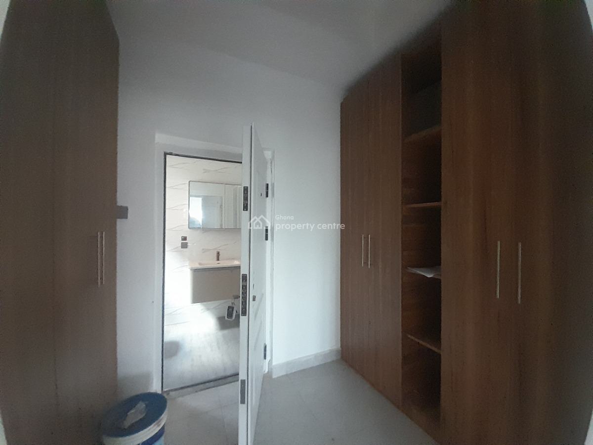 3 Bedroom with Attached Boys Quarters in a Good Location., Achimota-isreal, Achimota, Accra, Detached Bungalow for Sale