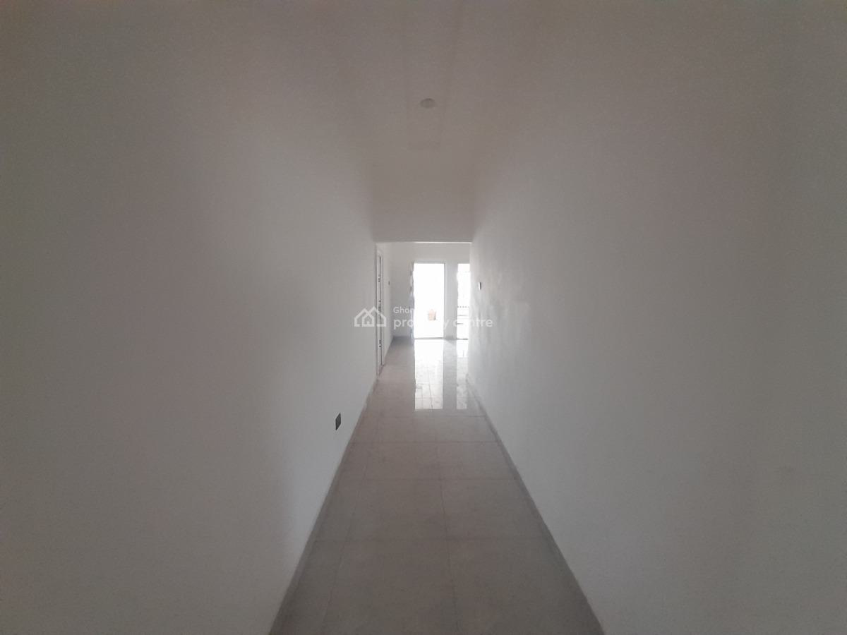 3 Bedroom with Attached Boys Quarters in a Good Location., Achimota-isreal, Achimota, Accra, Detached Bungalow for Sale