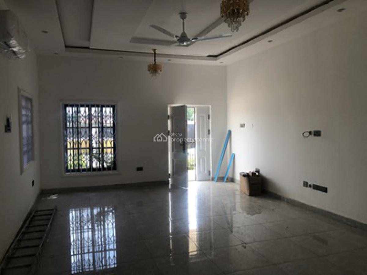 3 Bedroom with Attached Boys Quarters in a Good Location., Achimota-isreal, Achimota, Accra, Detached Bungalow for Sale