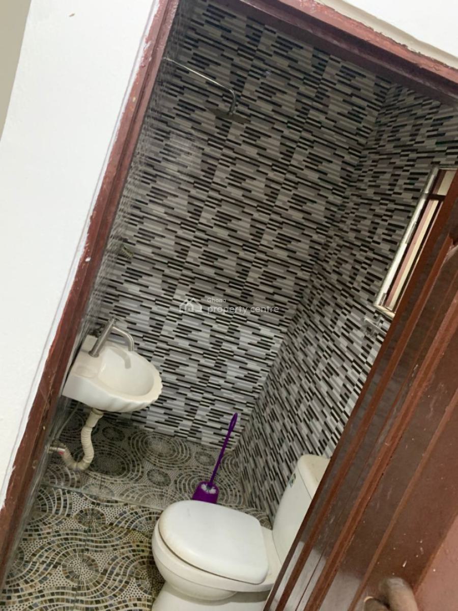 Hot Cake Executive 3 Apartments (all with Master Bedrooms), Fan Milk, Kasoa, Awutu-senya East, Central Region, Apartment for Sale