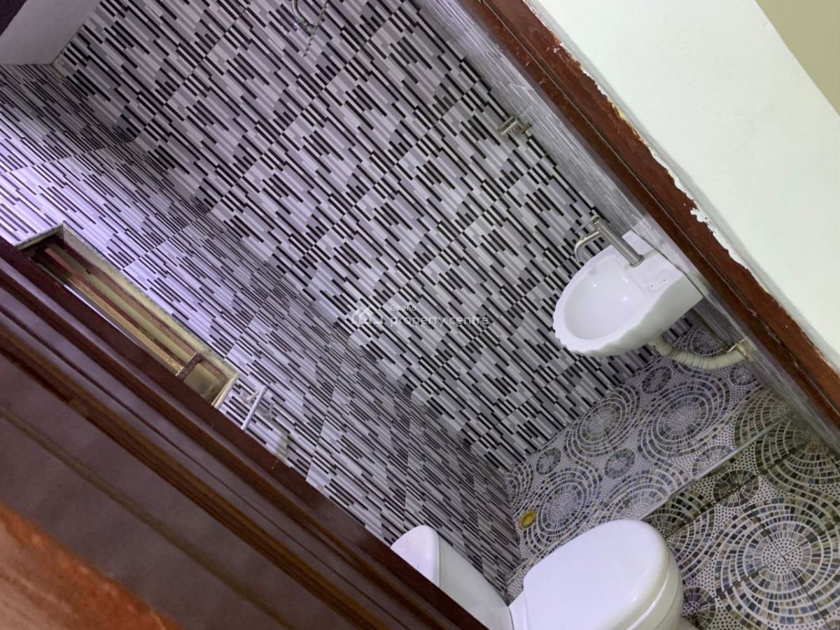 Hot Cake Executive 3 Apartments (all with Master Bedrooms), Fan Milk, Kasoa, Awutu-senya East, Central Region, Apartment for Sale