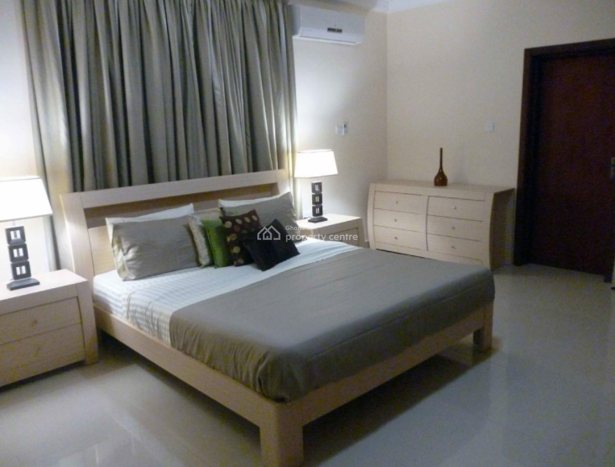 Spacious 3 Bedrooms with 4th Room As Maids Room., 16 Agostino Neto Street, Airport Residential Area, Accra, Apartment for Rent