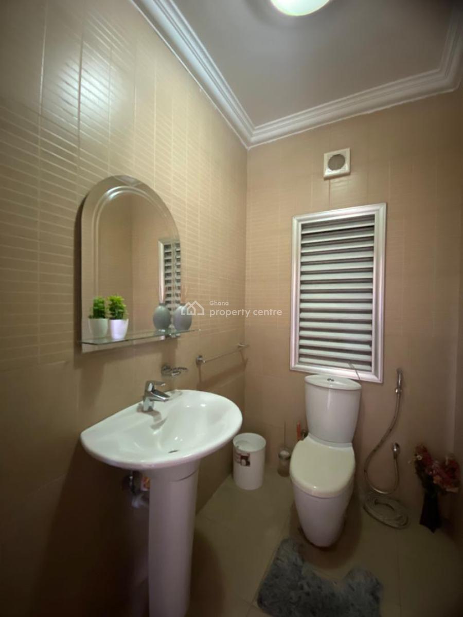 Spacious 3 Bedrooms with 4th Room As Maids Room., 16 Agostino Neto Street, Airport Residential Area, Accra, Apartment for Rent