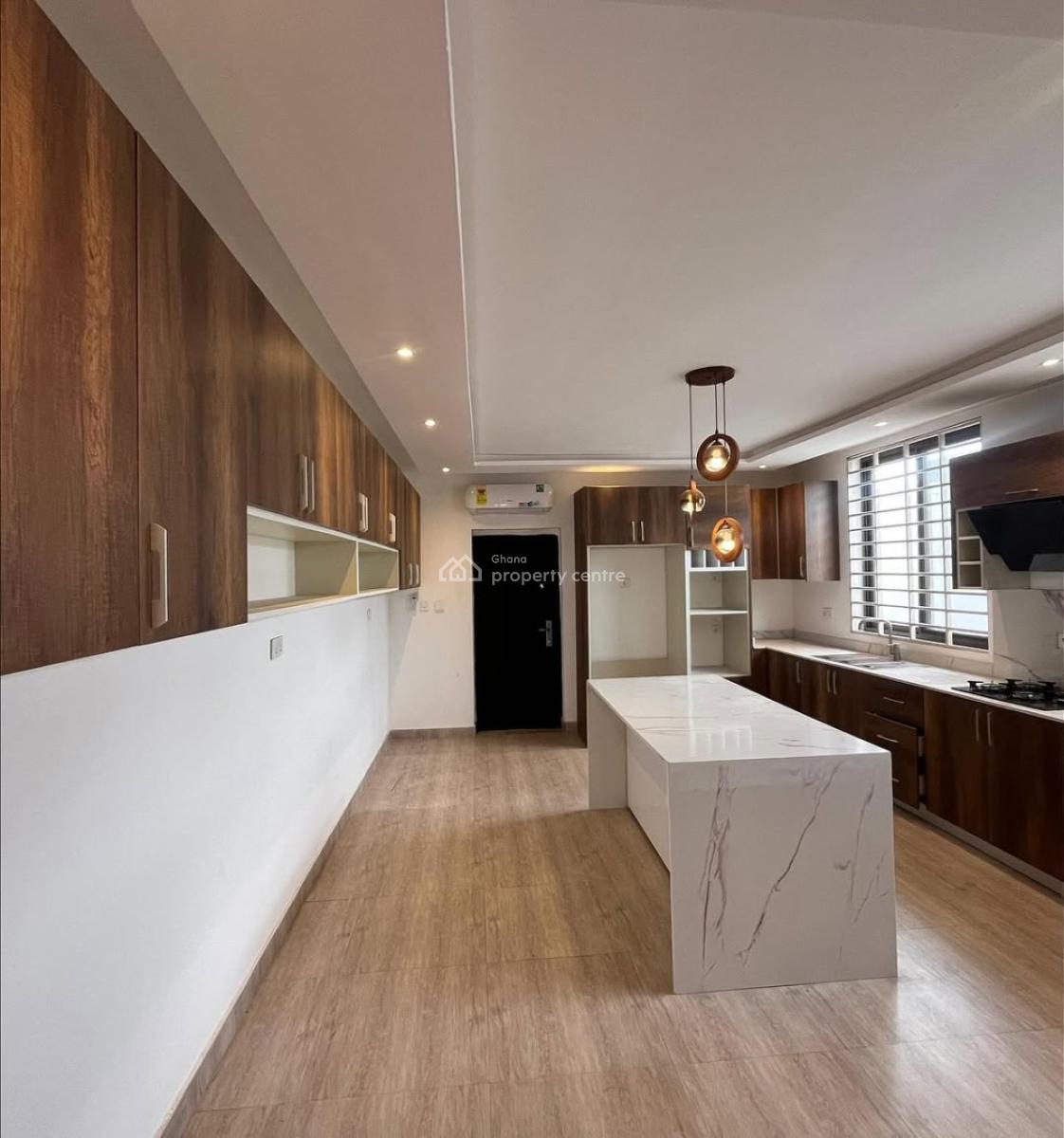 Executive Self Compound 4 Bedroom, East Legon, Accra, House for Rent