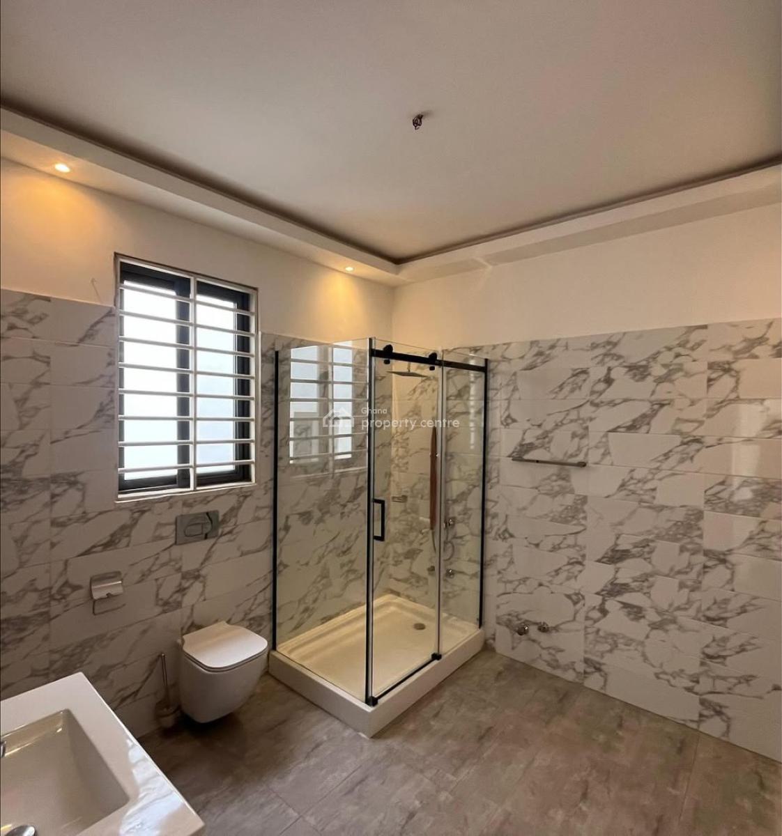 Executive Self Compound 4 Bedroom, East Legon, Accra, House for Rent